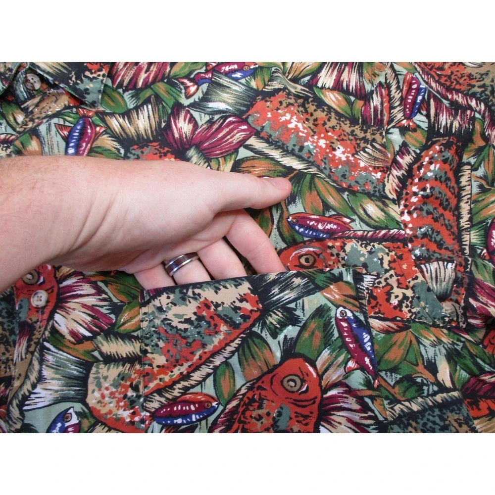 Vintage Banana Republic Shirt Mens XL Fish Print Safari Travel Short Sleeve 90s